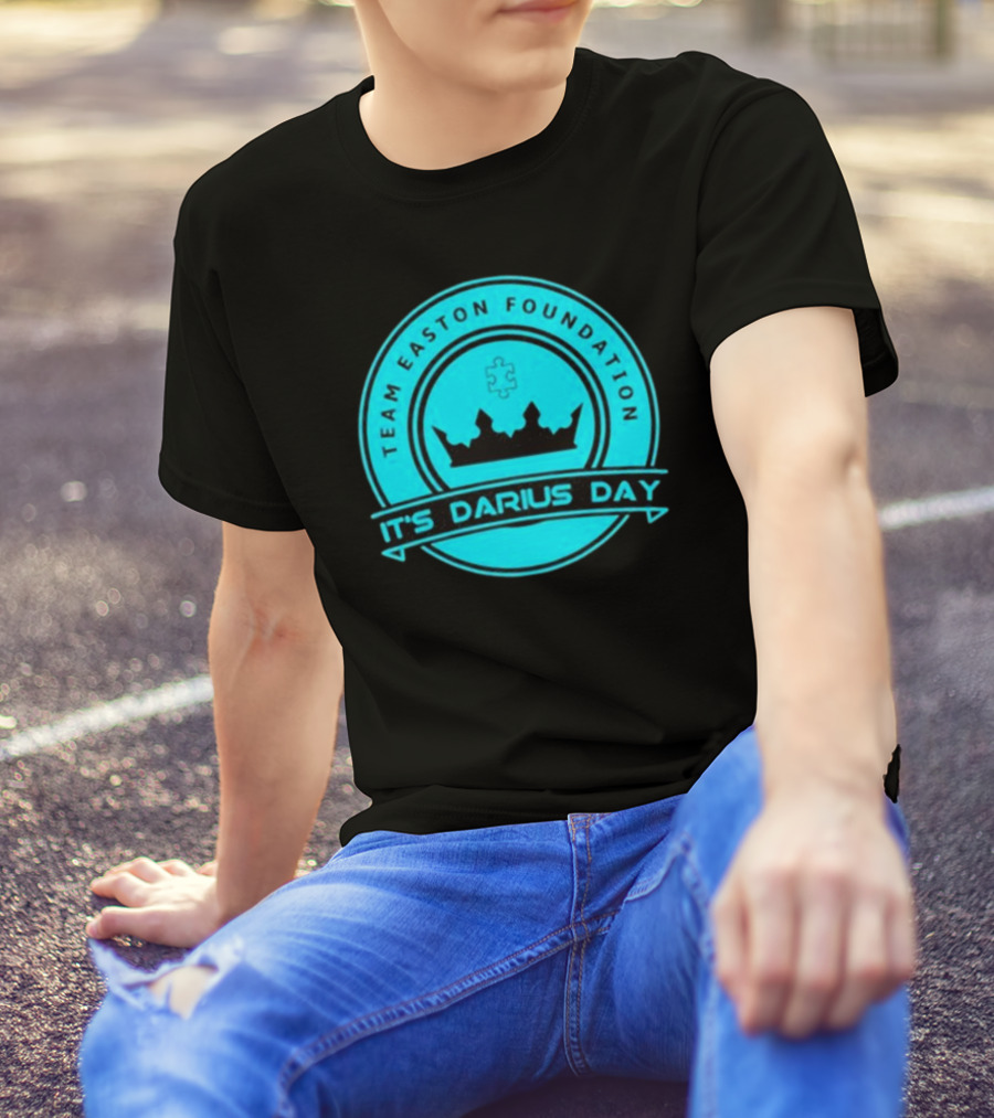 Team Easton Foundation It's Darius Day Autism Puzzle Crown T-Shirt