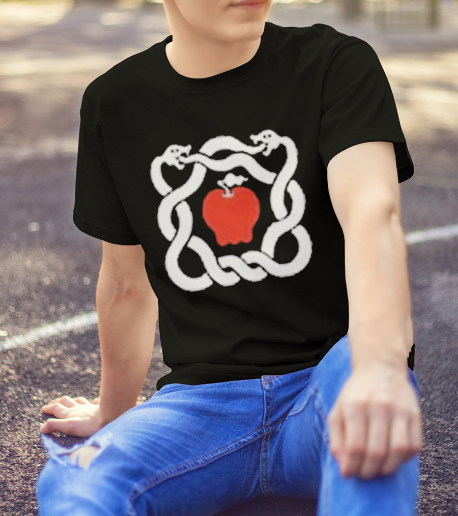 Msg Snake Dom Dolla Red Apple White Snakes T-Shirt