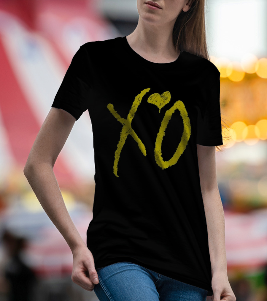 Nav Omw2 Rexdale XO Yellow Script T-Shirt