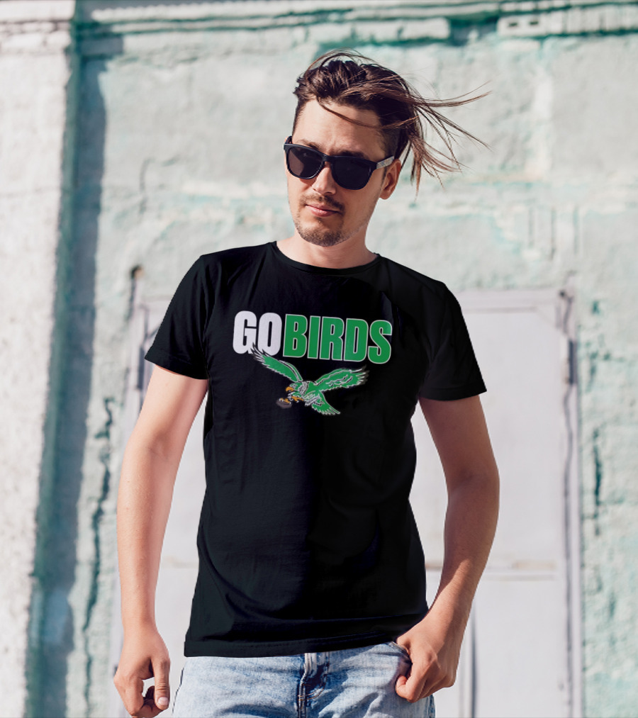 Philadelphia Eagles Go Birds Flying Eagle Emblem T-Shirt