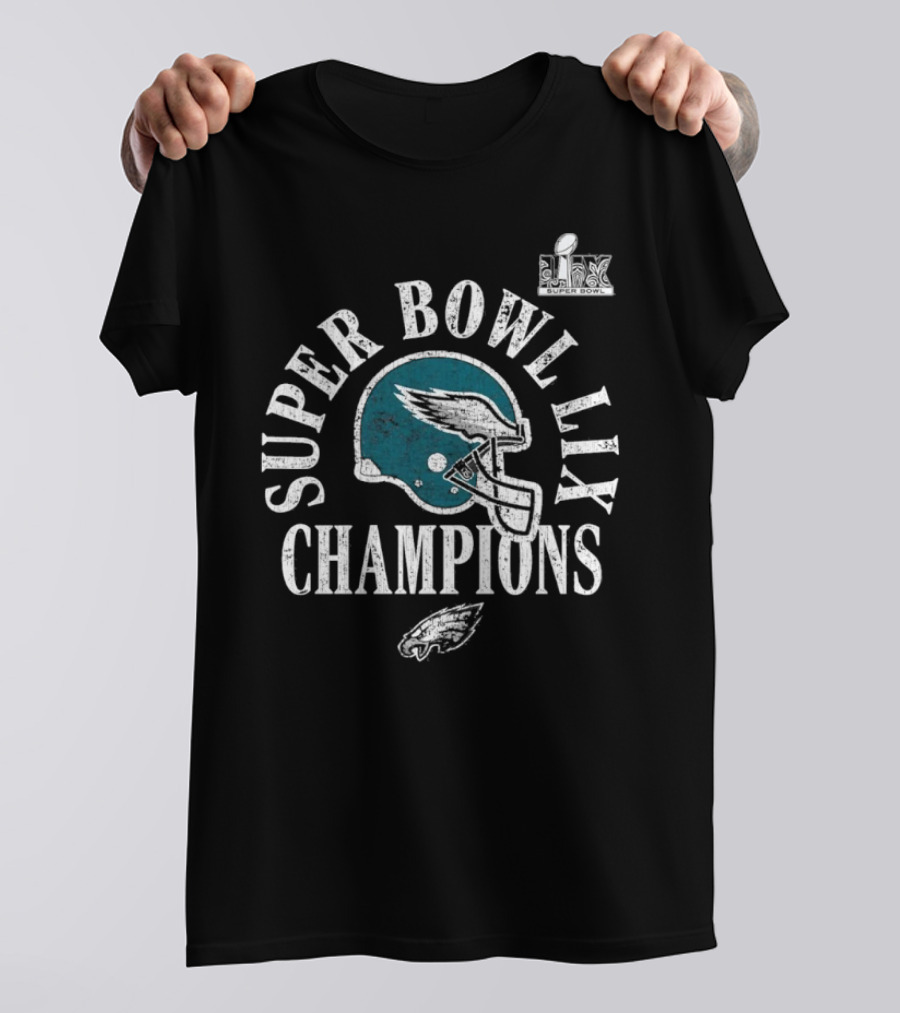 Philadelphia Eagles Super Bowl LIX Champions Celebration With Logo And Helmet T-Shirt