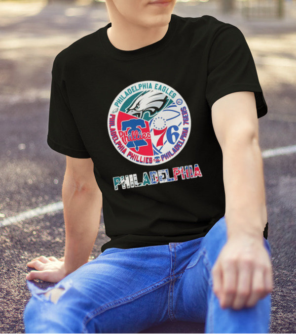 Philadelphia Eagles Phillies 76ers Circular Emblem T-Shirt