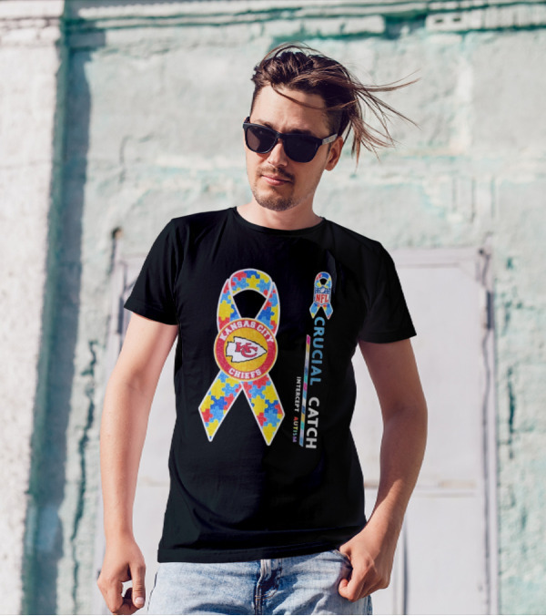 Kansas City Chiefs NFL Puzzle Ribbon Autism Awareness Crucial Catch T-Shirt
