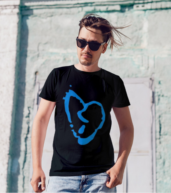 Revenge Lightning Heartbreak Blue Broken Heart Outline T-Shirt