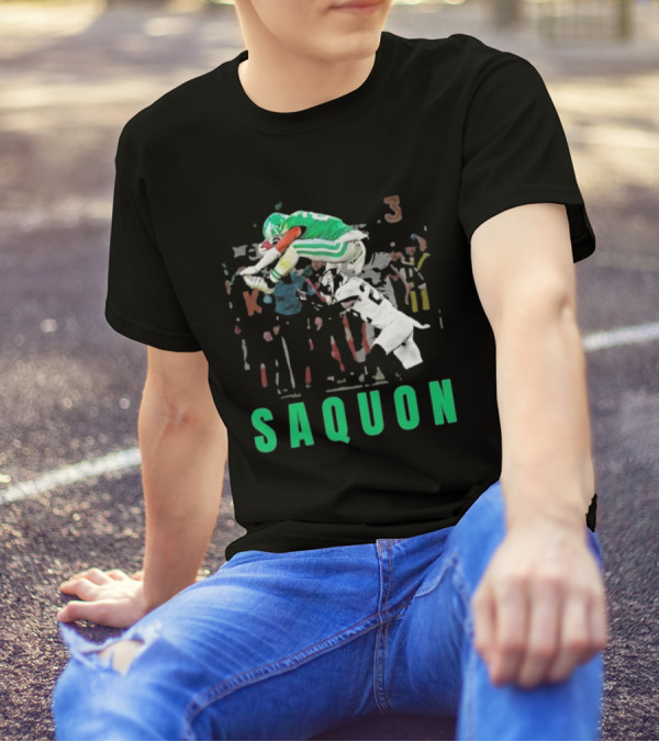 Saquon Reverse Hurdle Eagles Football Action T-Shirt