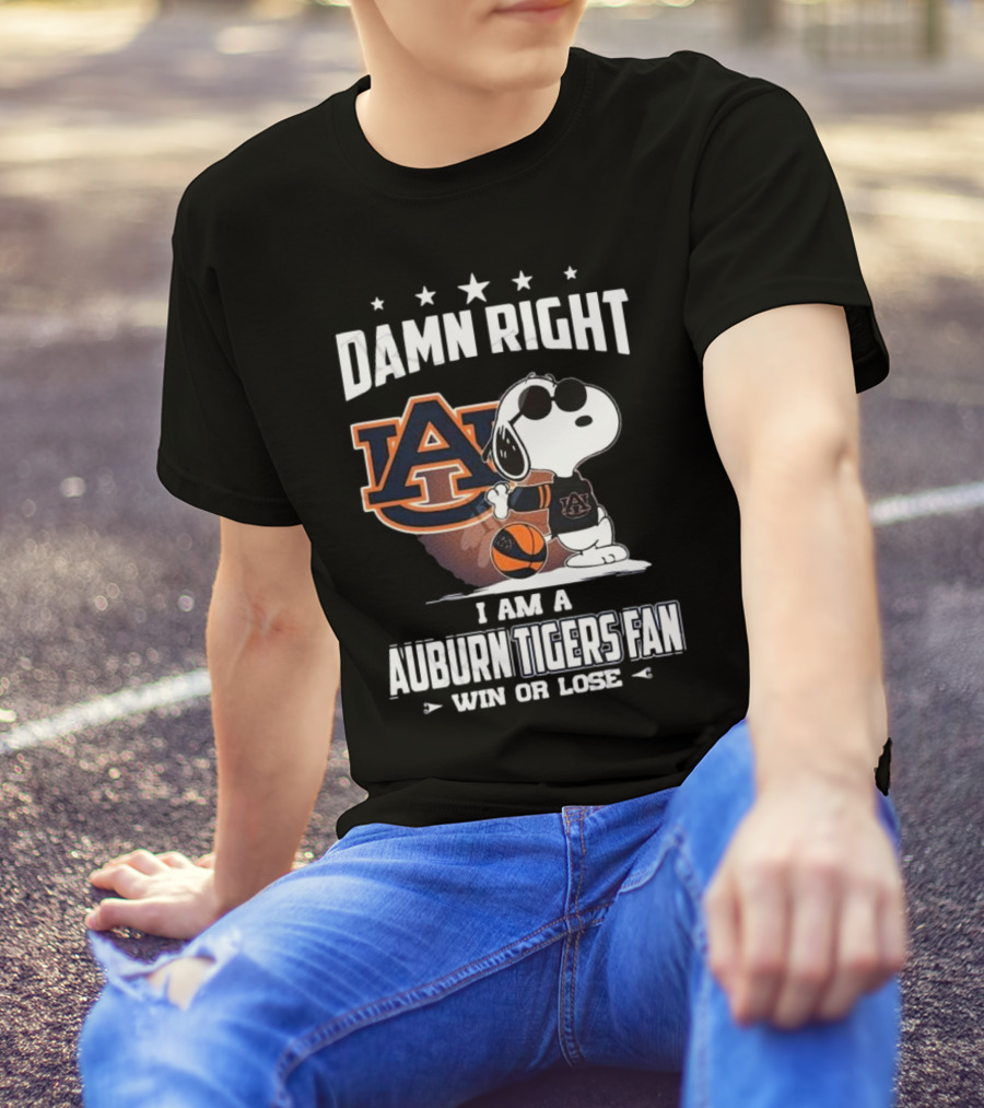 Damn Right I Am A Auburn Tigers Fan Win Or Lose Snoopy Auburn Logo T-Shirt