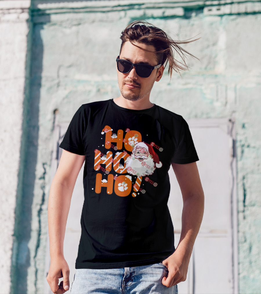 Clemson Tigers Santa Claus Ho Ho Ho Christmas Paw Print Snowflakes T-Shirt