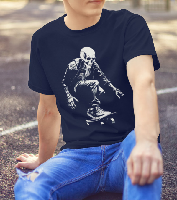 Skeleton Skateboarder Cool Iconic Street Style Skater Pose T-Shirt