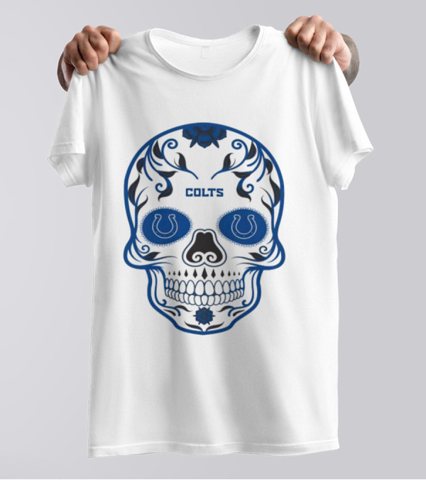Colts Blue Decorative Skull With Horseshoe Motif T-Shirt