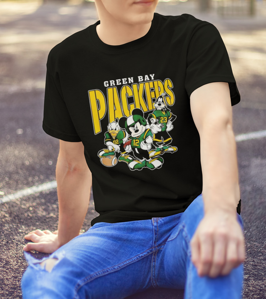 Green Bay Packers Mickey Mouse Donald Duck Goofy Football Players T-Shirt