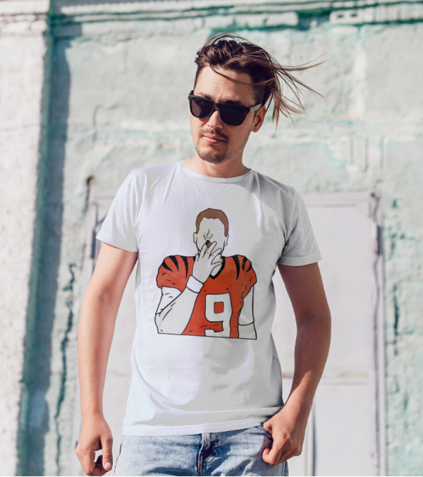 Joe Burrow Smokes Cigar Cincinnati Bengals Number 9 Jersey T-Shirt