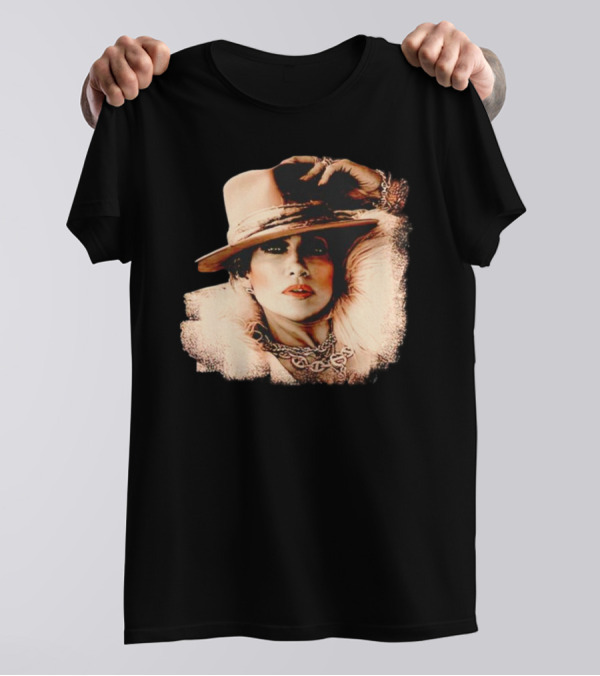 Jennifer Lopez Fur Coat And Hat Style Now T-Shirt