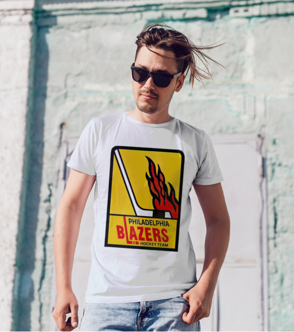 Philadelphia Blazers WHA Flames Hockey Team Vintage T-Shirt
