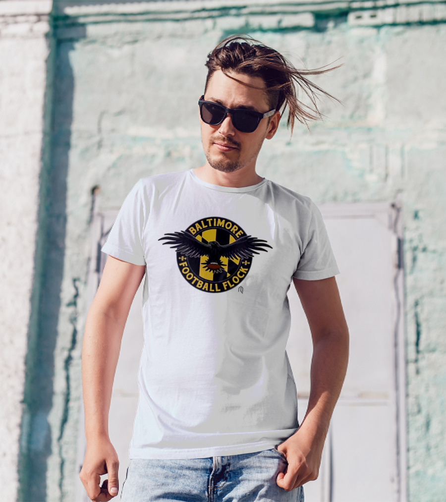 Baltimore Football Flock Raven Maryland Flag Crest T-Shirt