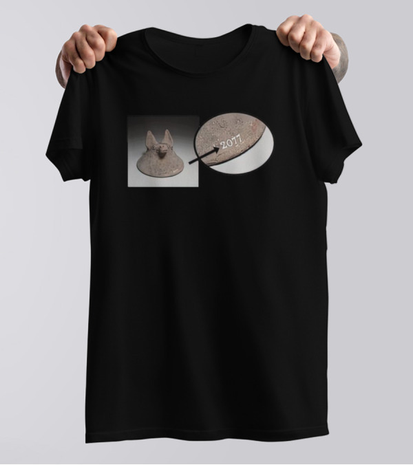 Caroline Polachek 2077 Cat Figurine T-Shirt