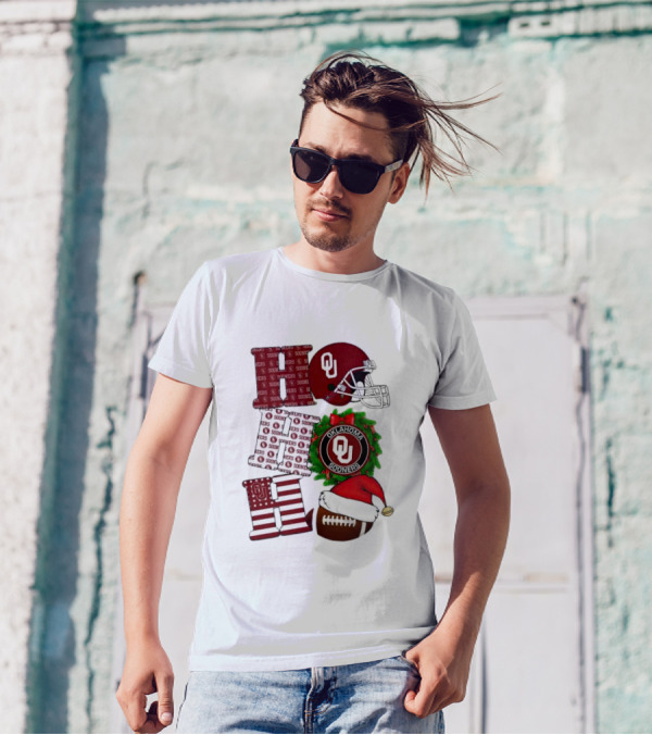 Oklahoma Sooners OU Helmet Wreath Football Santa Ho Ho Ho Christmas T-Shirt