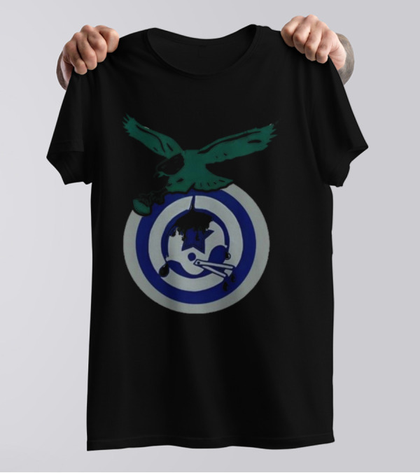 Philadelphia Eagles Dumping On Dallas Cowboys T-Shirt