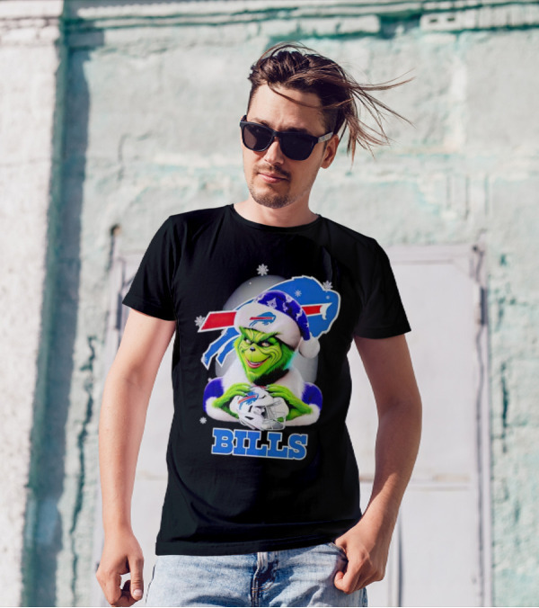 Grinch Love Buffalo Bills Christmas Santa Hat Snowflakes T-Shirt