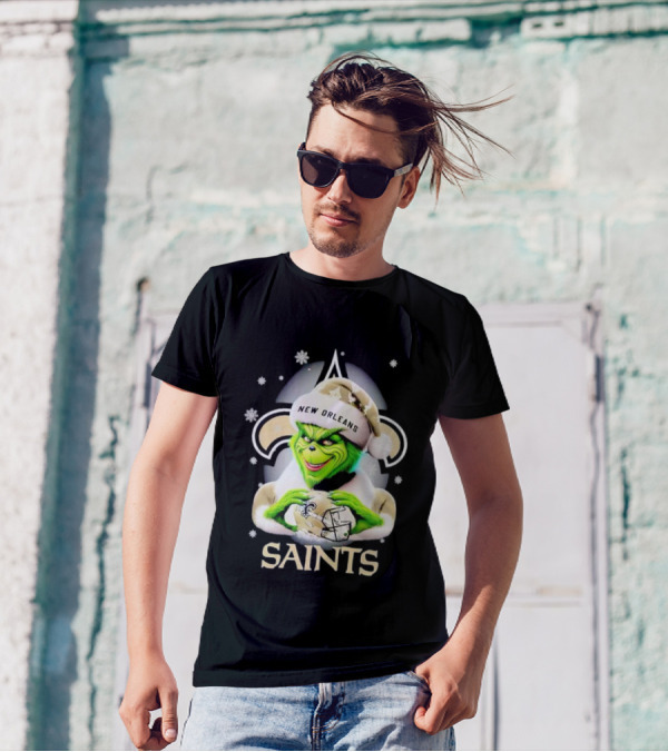 Grinch New Orleans Saints Christmas Snowflakes Football T-Shirt