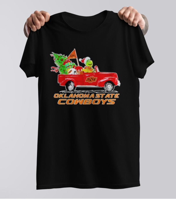 Oklahoma State Cowboys Christmas Grinch And Dog Driving Red OSU Car With Tree And Presents T-Shirt