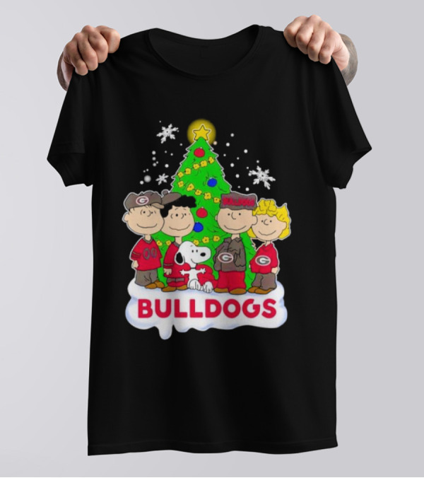 Peanuts Characters Georgia Bulldogs Christmas Tree Bulldogs T-Shirt