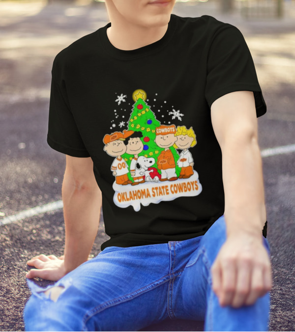 Peanuts Characters Oklahoma State Cowboys Christmas Tree T-Shirt