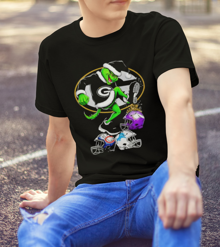 Green Bay Packers Grinch Santa Stepping On NFL Helmets Funny Christmas T-Shirt