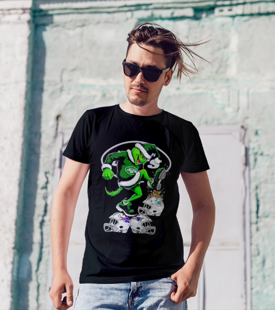New York Jets Grinch Santa Stomping NFL Helmets Funny Christmas T-Shirt