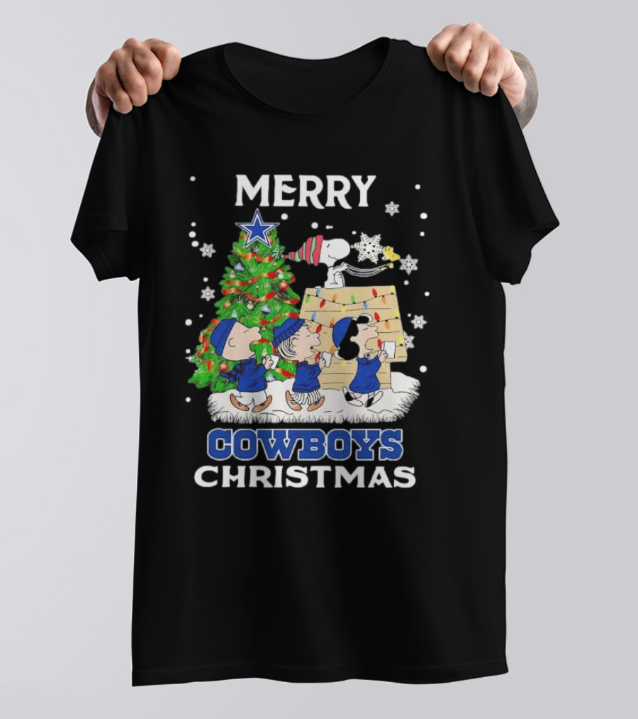 Merry Cowboys Christmas Peanuts Characters Dallas T-Shirt