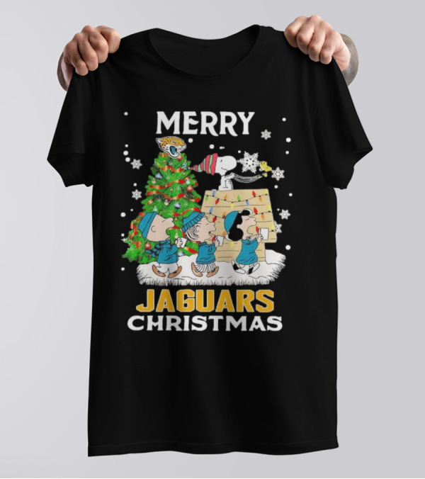 Merry Christmas Peanuts Characters Jacksonville Jaguars Snoopy Woodstock T-Shirt