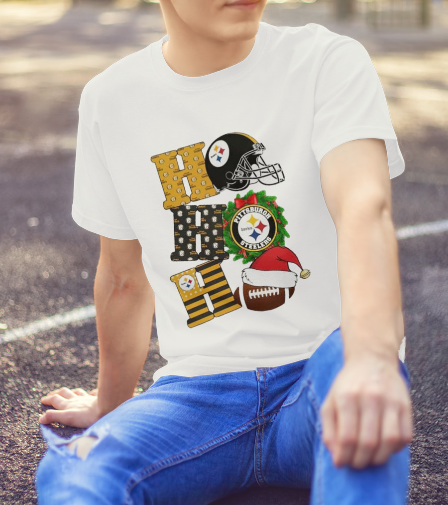 Pittsburgh Steelers Ho Ho Ho Merry Christmas Football Helmet Wreath Santa Hat T-Shirt