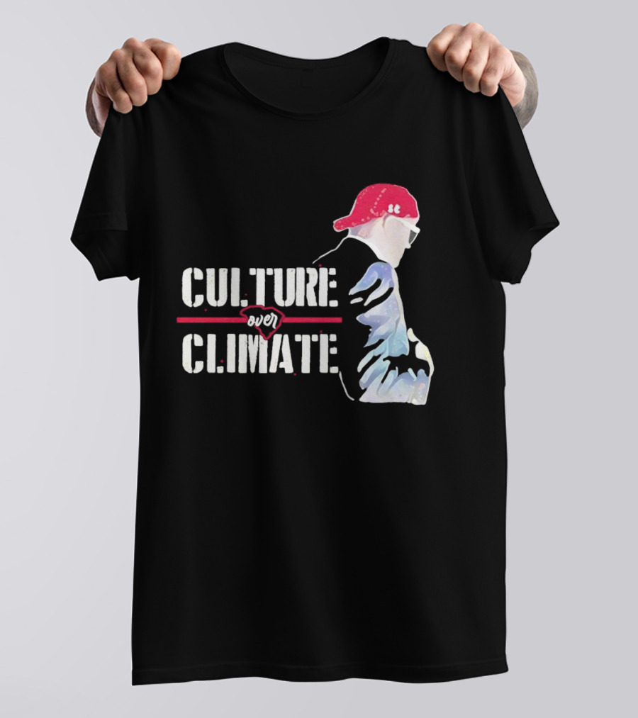 CULTURE OVER CLIMATE Red Cap Figure T-Shirt