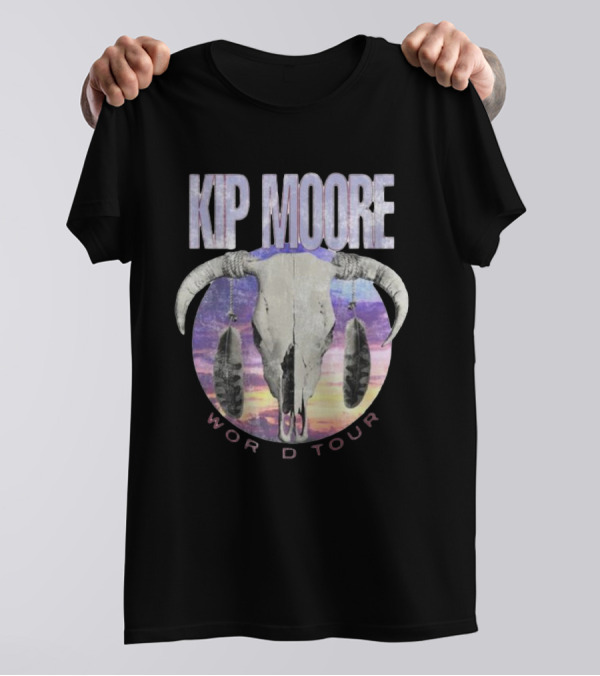 Kip Moore World Tour Bull Skull Feathers T-Shirt