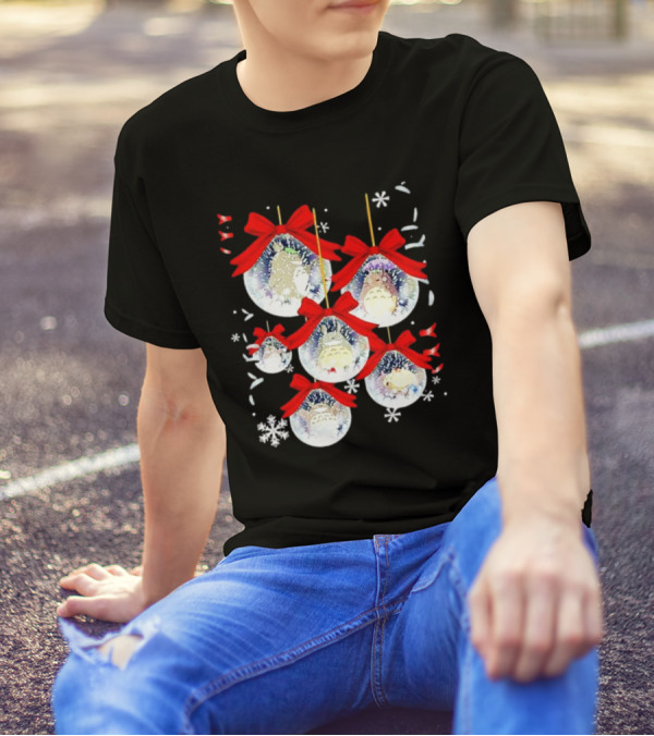 Totoro Chibi Christmas Ornaments With Snowflakes And Red Bows T-Shirt