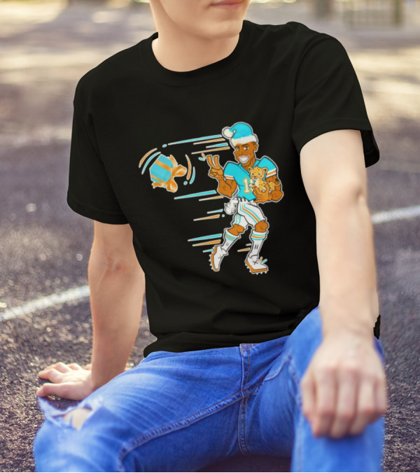 Tyreek Hill Cheetah Claus Football Holiday Player With Cheetah And Santa Hat T-Shirt