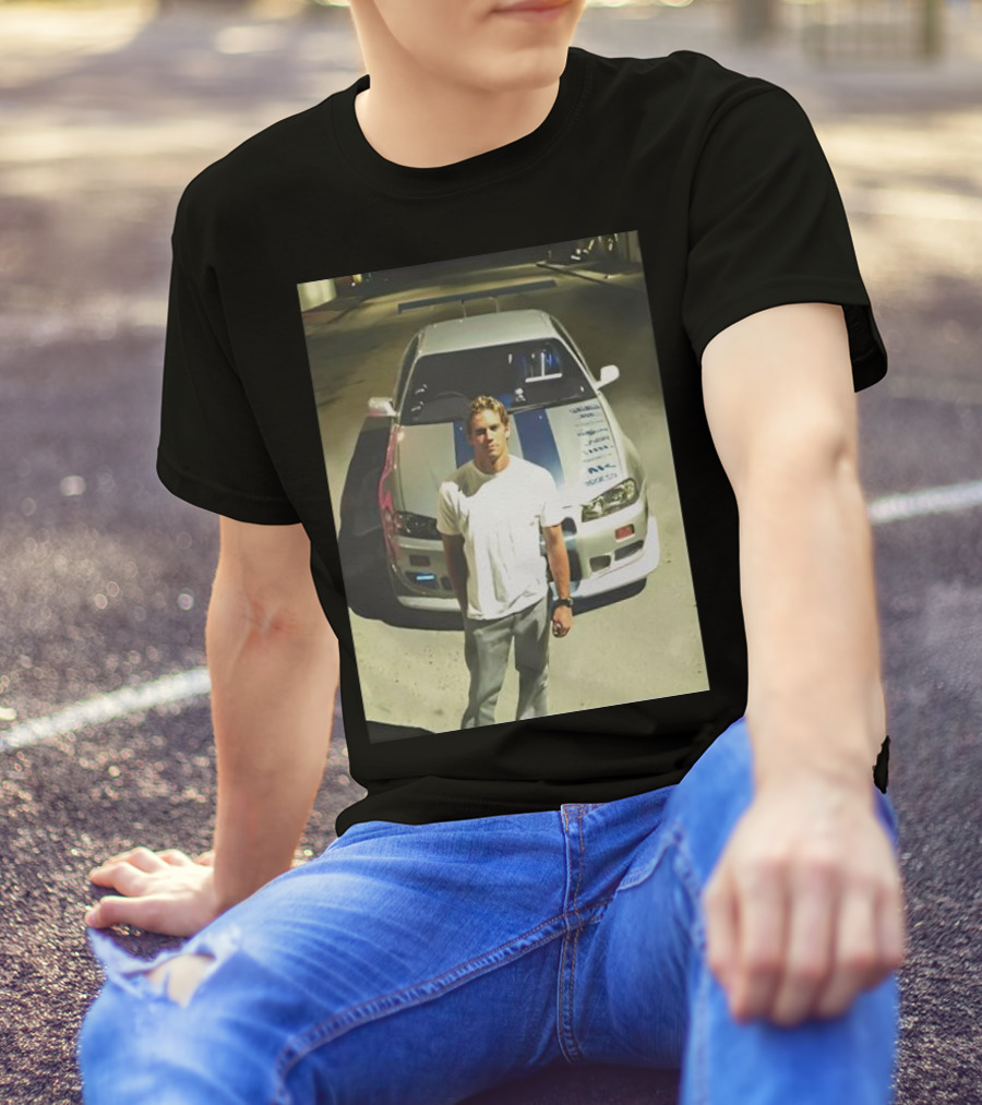 Paul Walker Giving Season With Iconic Car Street Scene T-Shirt