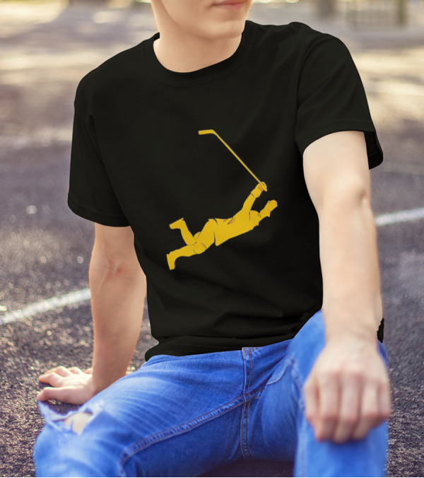 Bobby Orr Flying Hockey T-Shirt