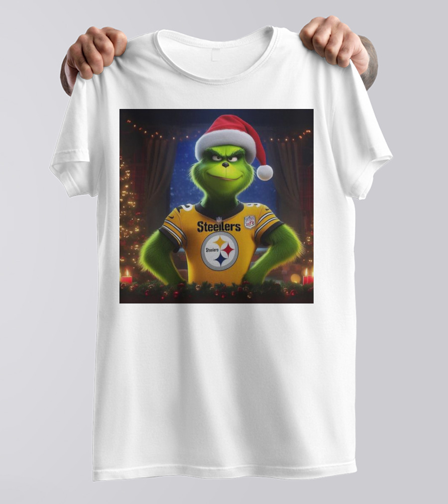 Grinch Wearing Pittsburgh Steelers Jersey Christmas Scene T-Shirt