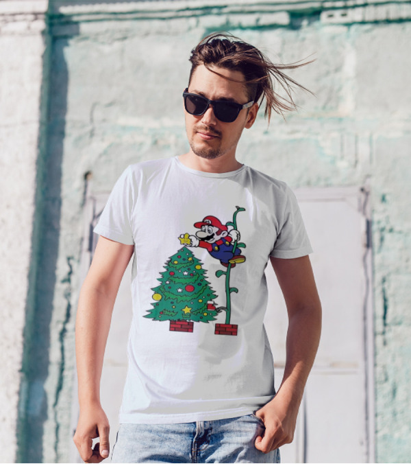 Super Mario Decorating Christmas Tree With Power-Up Star And Brick Blocks T-Shirt