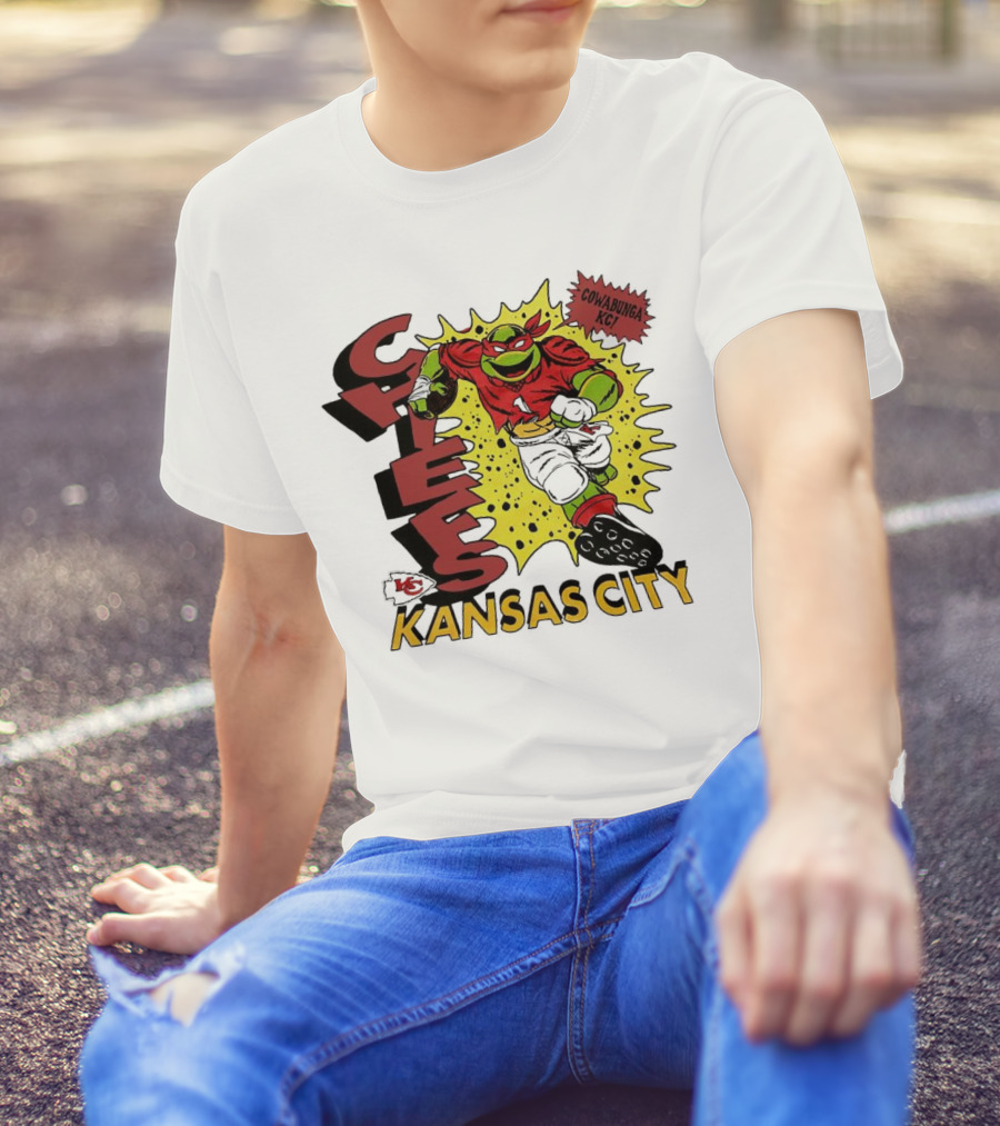 Cowabunga KC Teenage Mutant Ninja Turtles Raphael Kansas City Chiefs T-Shirt