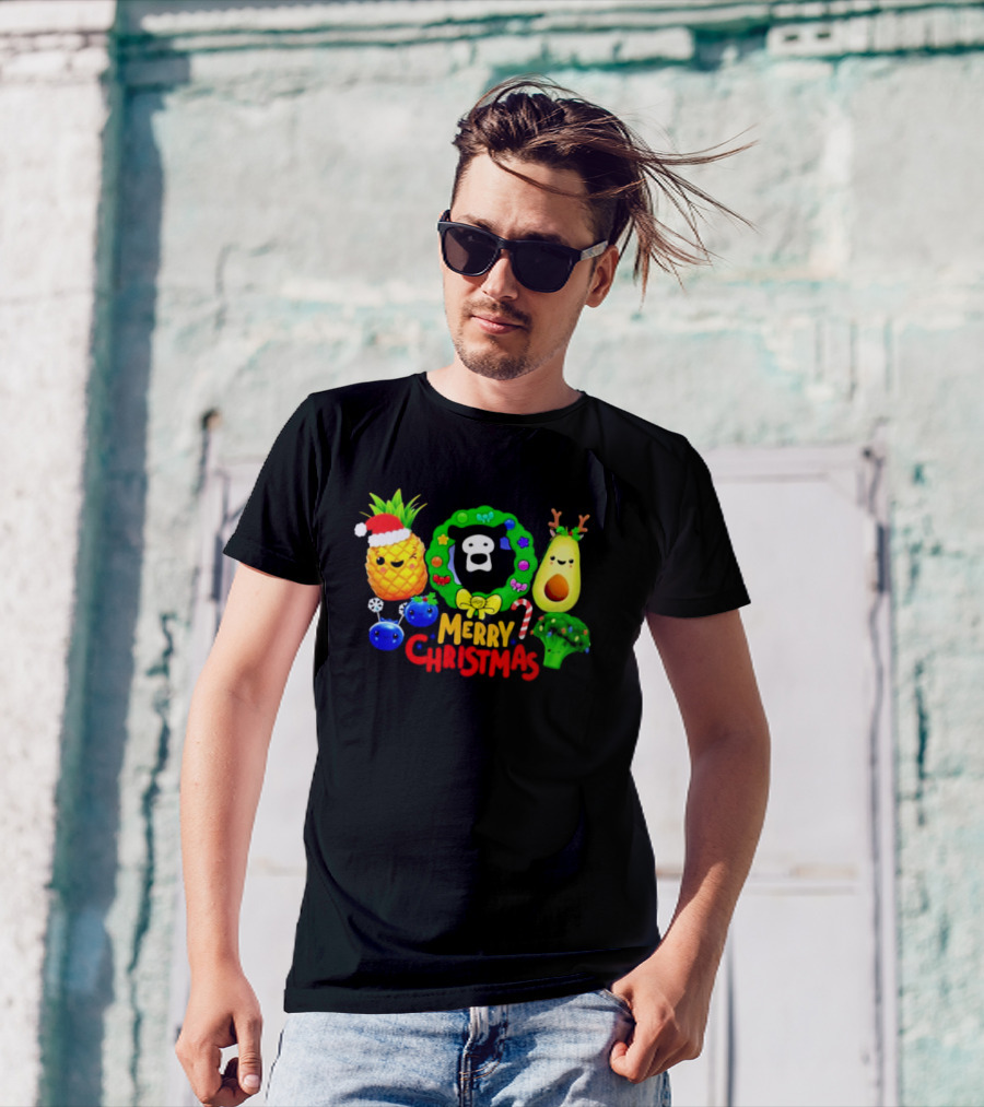 Hey Bear Sensory Merry Christmas Pineapple Avocado Broccoli Wreath T-Shirt