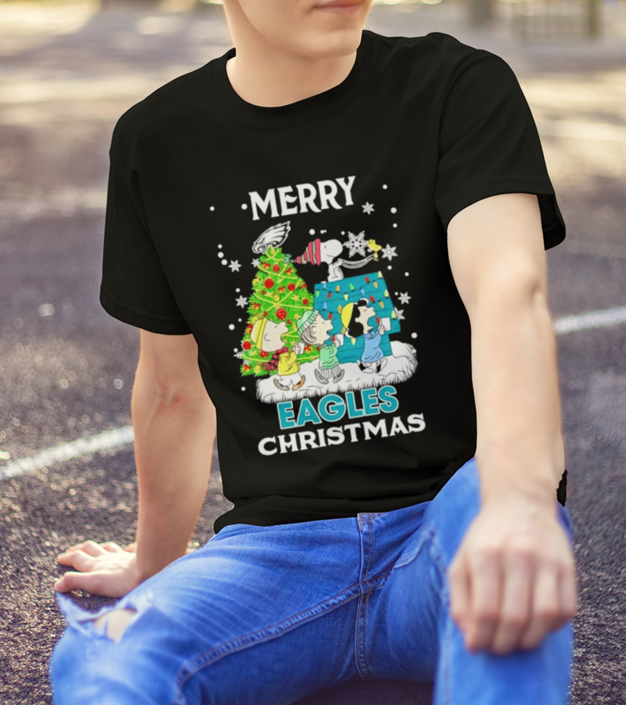 Merry Peanuts Eagles Christmas Holiday T-Shirt