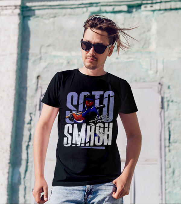 Soto Smash Juan Soto Cartoon Signature T-Shirt