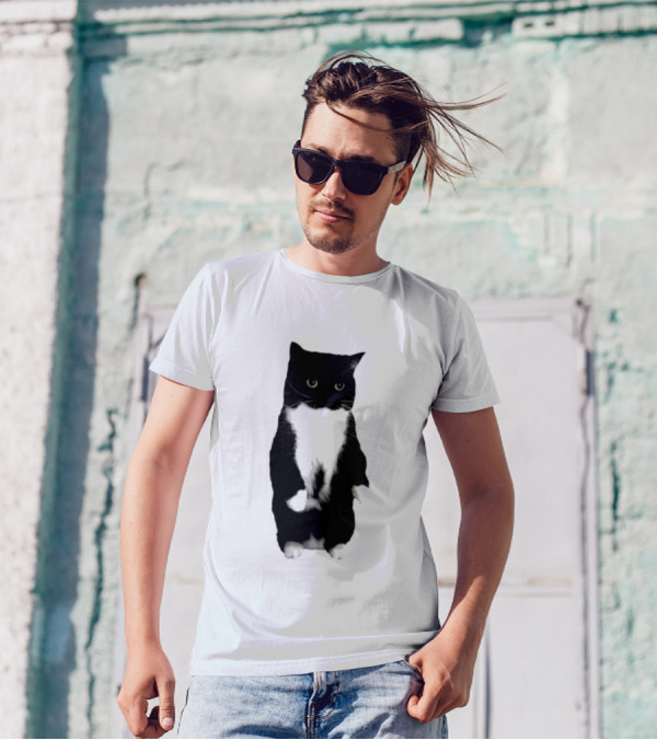Cat Unico Uniuni Black And White Standing Cat T-Shirt