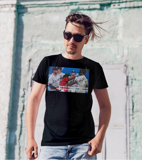 Ramírez Down Goes Anderson Chicago Baseball Confrontation T-Shirt