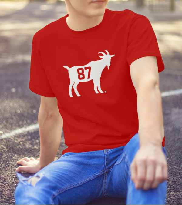 Travis Kelce GOAT 87 Football Legend T-Shirt