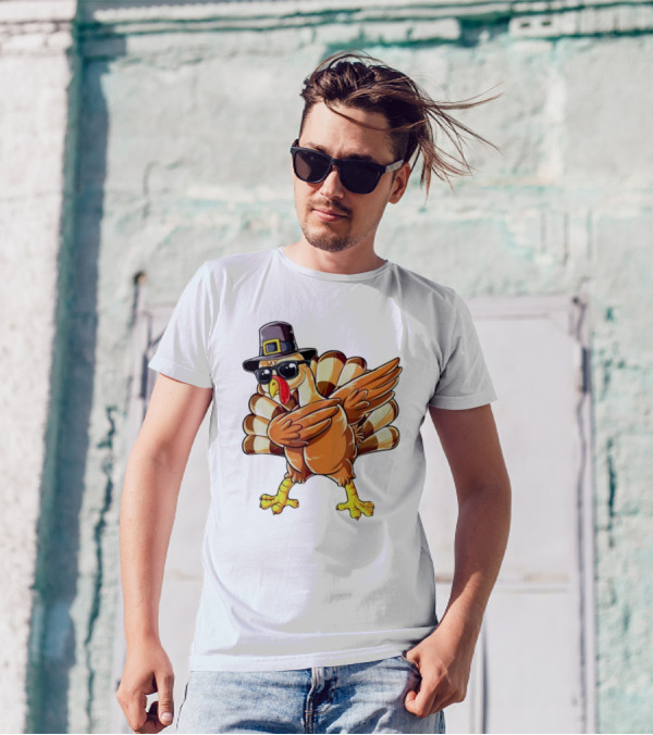 Thanksgiving Turkey Dabbing With Pilgrim Hat And Sunglasses T-Shirt