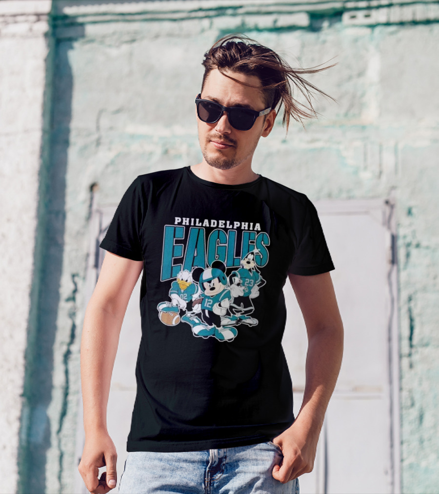 Philadelphia Eagles Mickey Donald Goofy Football Team T-Shirt