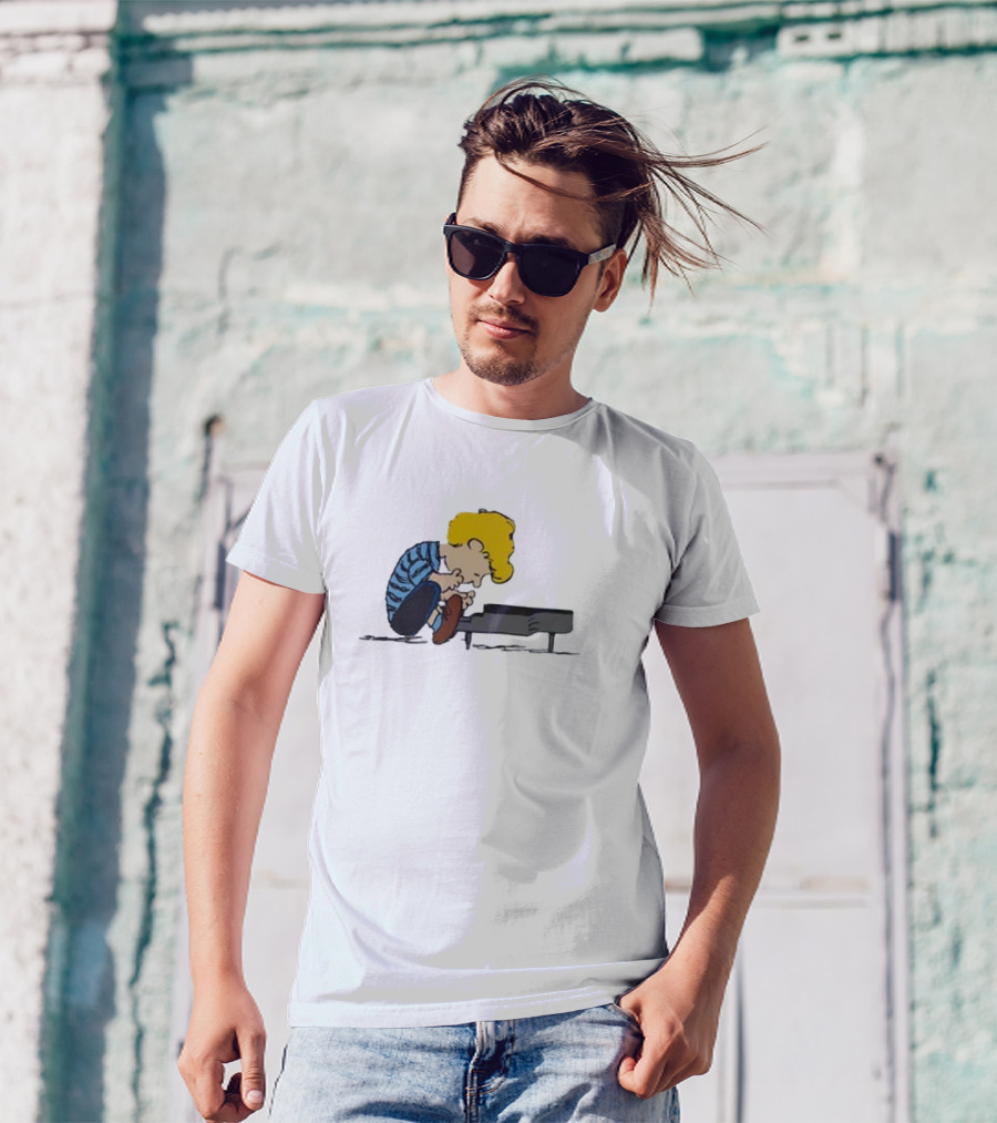 Peanuts Schroeder Piano Player Iconic Comic Strip Character T-Shirt