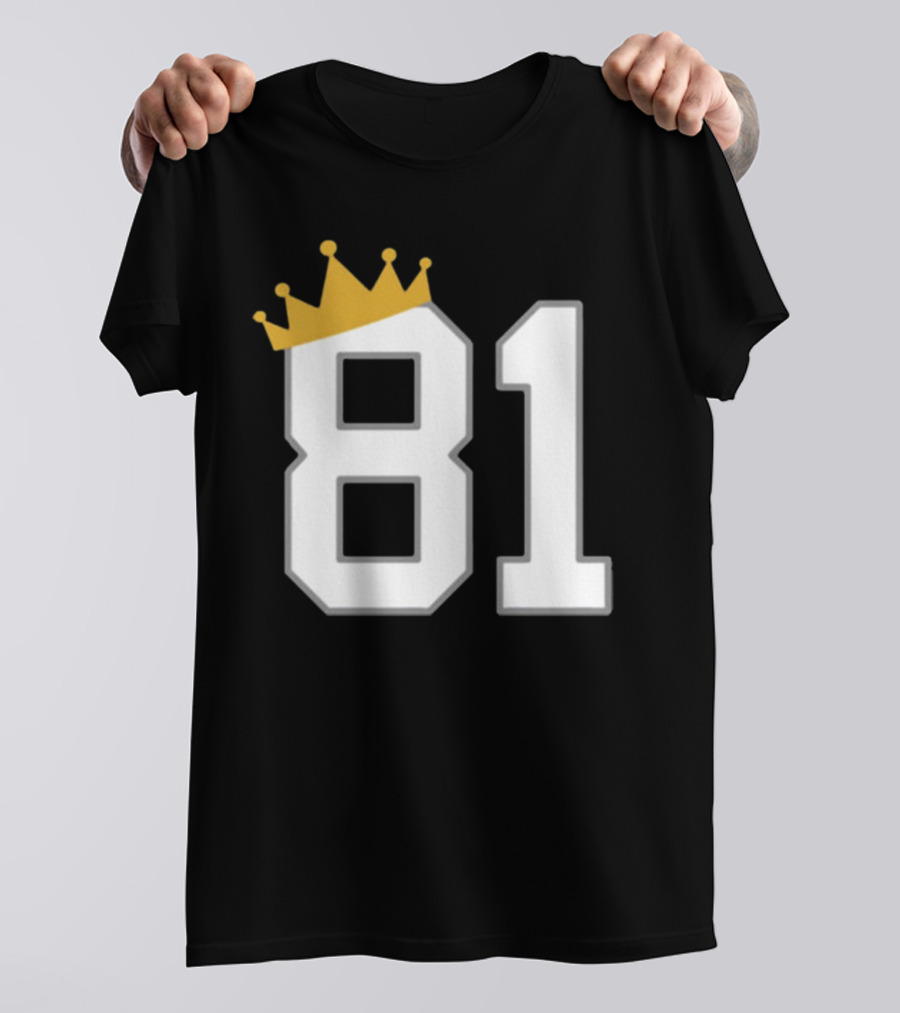 Luis Gil 81 King Iconic Number T-Shirt